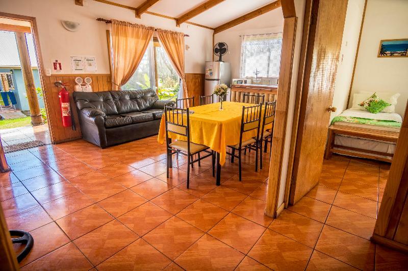 Cabanas Henua Iti Ханга Роа Екстериор снимка